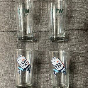 Bundle of 4 beer glasses from Buffalo bars * Bills